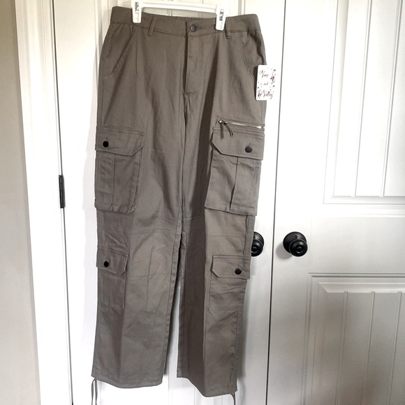 Vine and Valley Quality Utility Pants - Picture 3 of 8